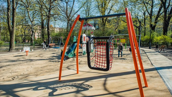 Plac zabaw w parku im. Staszica - fot. Radosław Żydowicz / UMŁ
