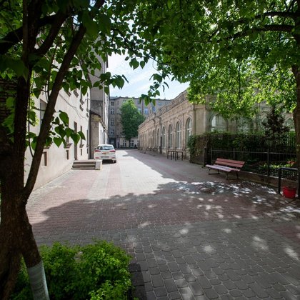 Podwórko przy ul. Piotrkowskiej 114-116, fot. ŁÓDŹ.PL