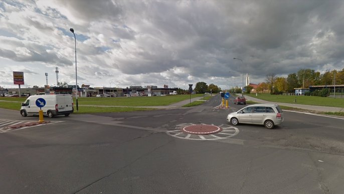 Drogowa rewolucja na Retkini. Remont Maratońskiej i Popiełuszki - fot. Google Street View