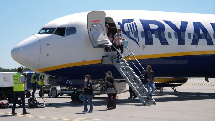 Samolot linii Ryanair na łódzkim lotnisku - mat. UMŁ
