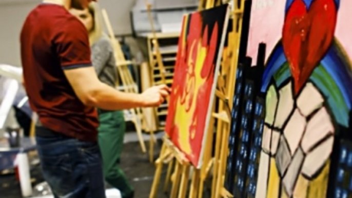 Zdjęcie promujące cykl warsztatów plastycznych: "Poszukiwania. Otwarta pracownia rysunku i malarstwa "- w ms2 - fot. mat. pras. Muzeum Sztuki w Łodzi