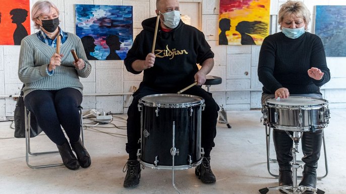 Warsztaty dla seniorów z muzykoterapii - fot. Łódź.pl