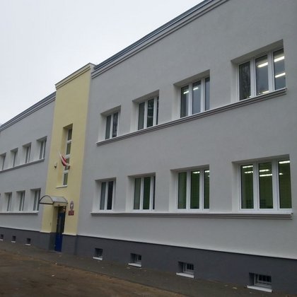 Szkoła Podstawowa nr 130 przy ul. Gościniec 1 w Łodzi po termomodernizacji 