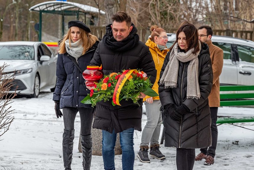 Przewodniczący Rady Miejskiej w Łodzi Marcin Gołaszewski wraz z radnymi fot. Patryk Wacławiak