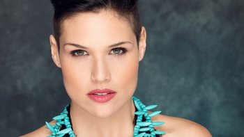 Grafika promująca wydarzenie: Fabia Reboardao - Siesta w drodze - koncert w Wytwórni  -  mat. pras. Wytwórnia