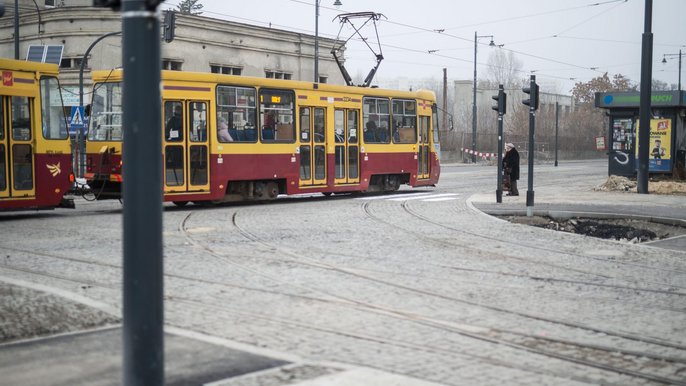 Otworzyliśmy pierwszy fragment ul. Dąbrowskiego, ruszają następne etapy prac - fot. Witold Ancerowicz / UMŁ