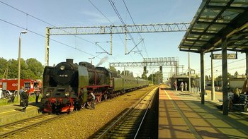 Zdjęcie promujące wydarzenie: TOMEK-pociągiem z parowozem ku przygodzie - wycieczka z Dworca Łódź Widzew -  mat. Turystyka Kolejowa TurKol.pl