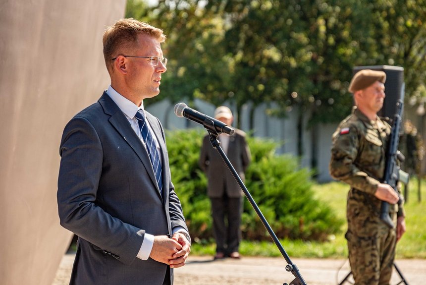 Przemawia wiceprezydent Adam Wieczorek. Fot. P. Wacławiak, UMŁ. 