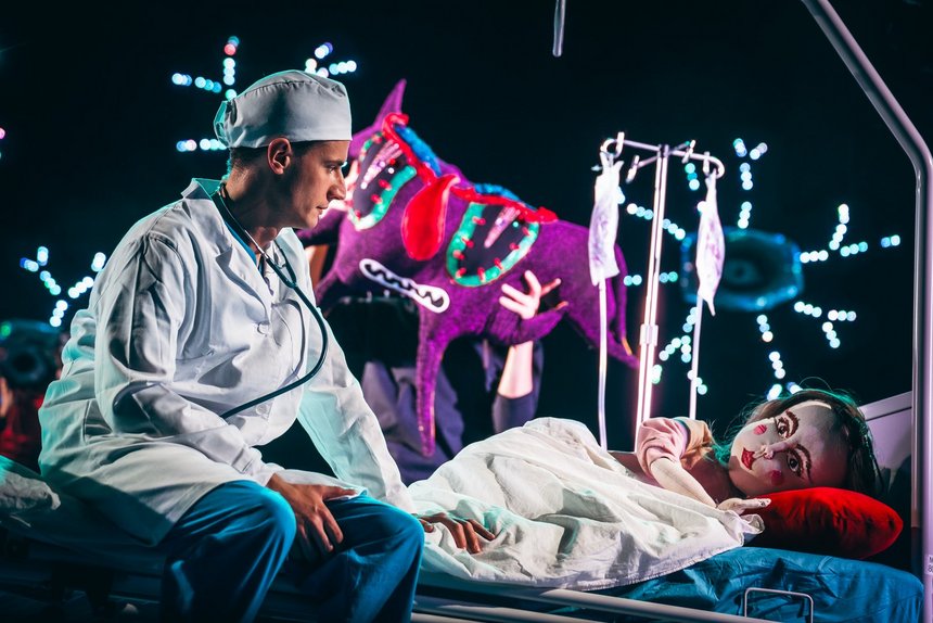 „O choroba! Historia do rany przyłóż" w Teatrze Lalek Arlekin - NIEDZIELA INNA NIŻ WSZYSTKIE