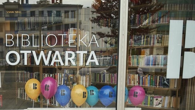 Grafika promująca wydarzenie: Dzień Dziecka w Bibliotece Miejskiej - fot. mat. pras.