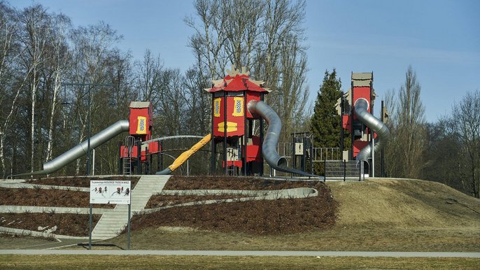 Wybierz neon dla Lunaparku, czyli nowoczesnej strefy rozrywki w Parku na Zdrowiu - fot. Radosław Jóźwiak / UMŁ