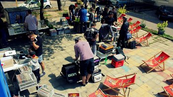 Zdjęcie promujące wydarzenie: Vinylowy Jam Session Niebostan / Dj / Patio/ Chillout -  mat. pras. Klubokawiarnia Niebostan