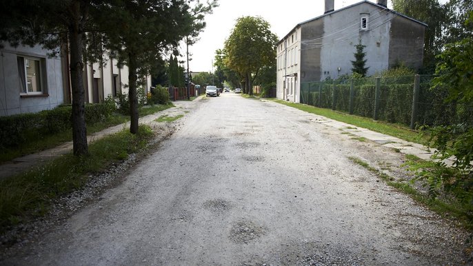 W ramach programu „Plan dla dzielnic” zmodernizują kilkadziesiąt osiedlowych ulic. - fot. Radosław Jóźwiak